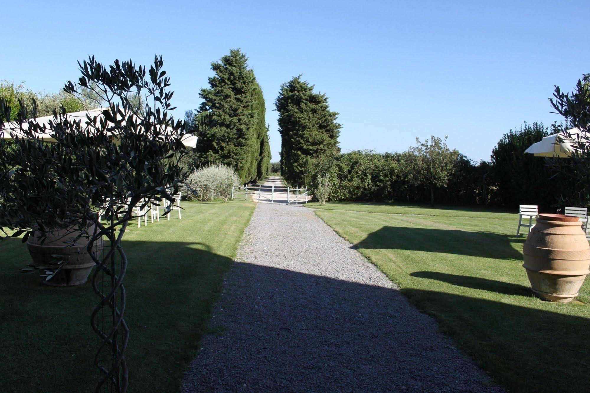 Agriturismo Casale Bonaparte Cellere Exterior foto